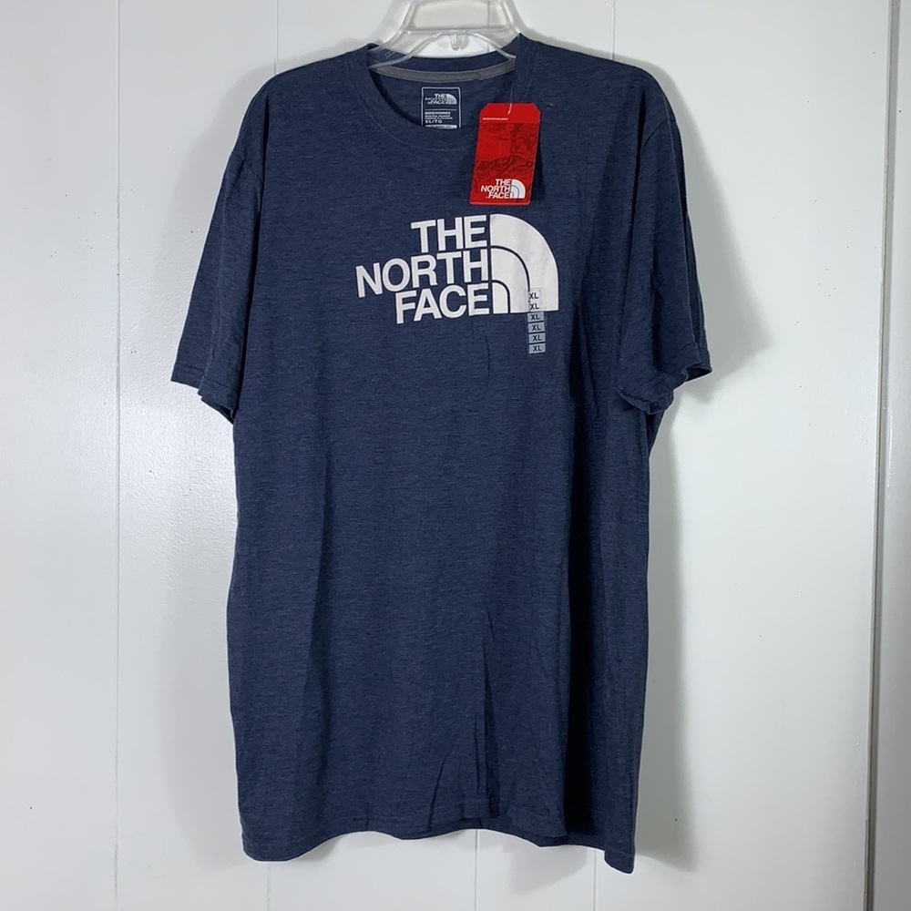 NWT - The North Face T-Shirt Classic Fit - Picture 1 of 6